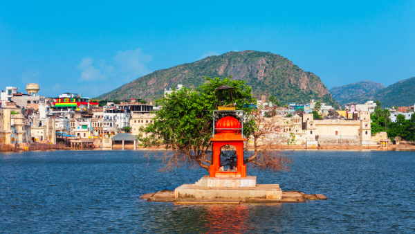 pushkar-lake